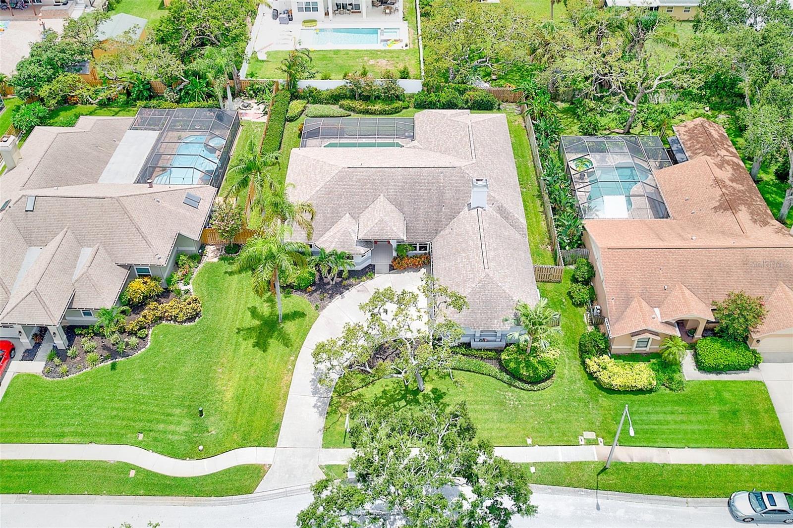 Listing photo id 4 for 14106 Kensington Oak Place