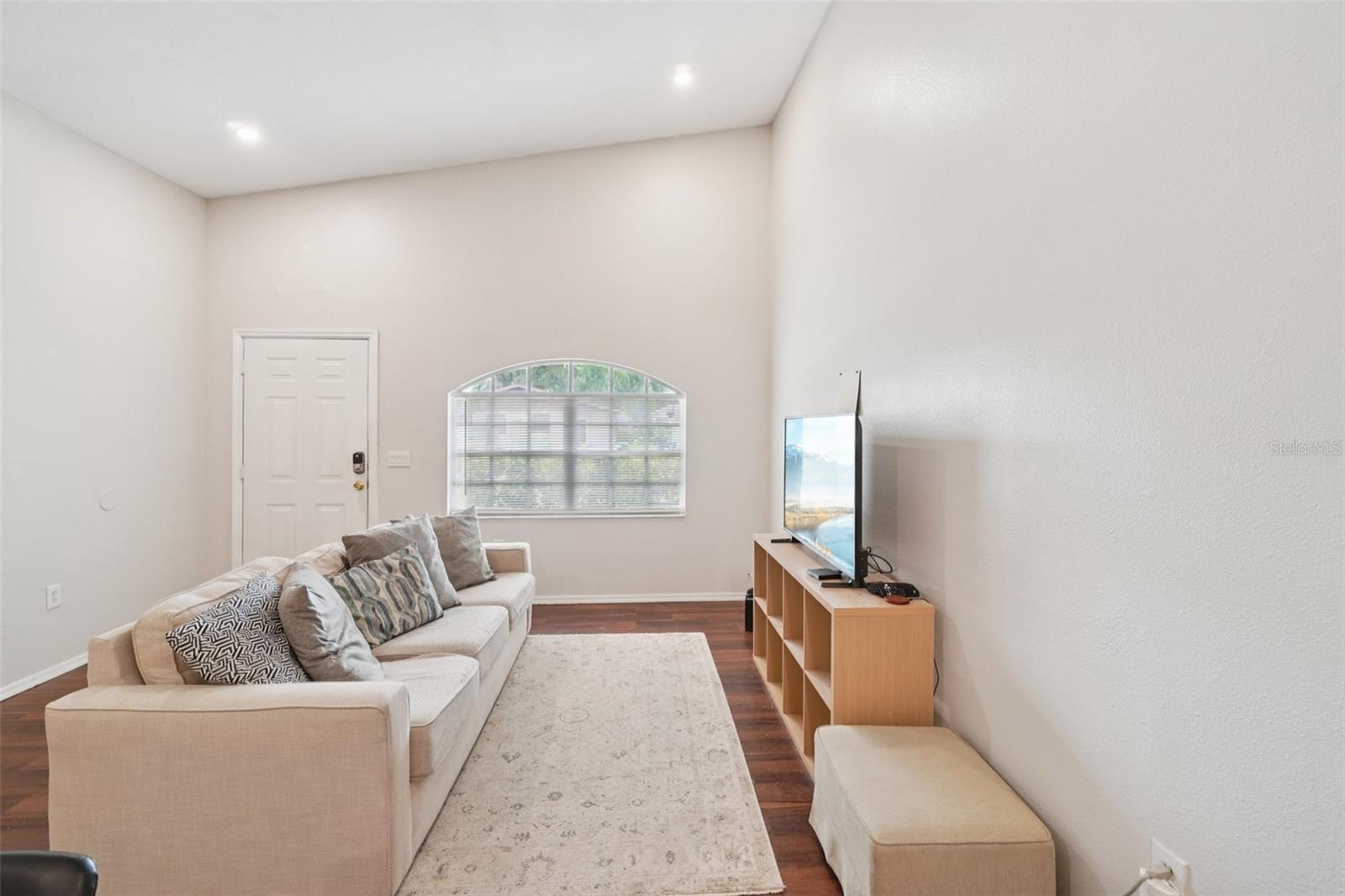 Image 6 of 32 For 3115 33rd Avenue B