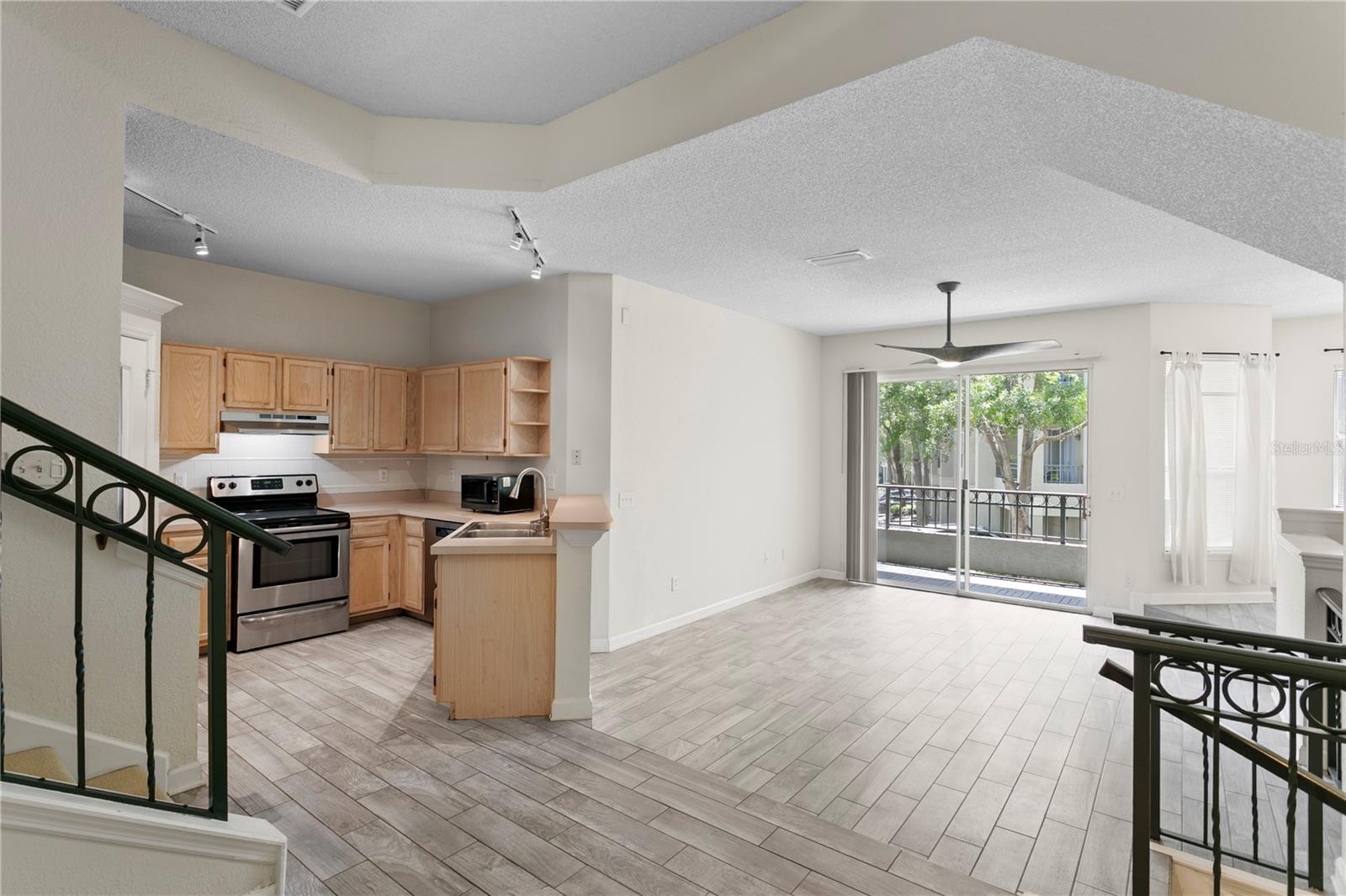 Image 8 of 65 For 749 Mainsail Drive 749