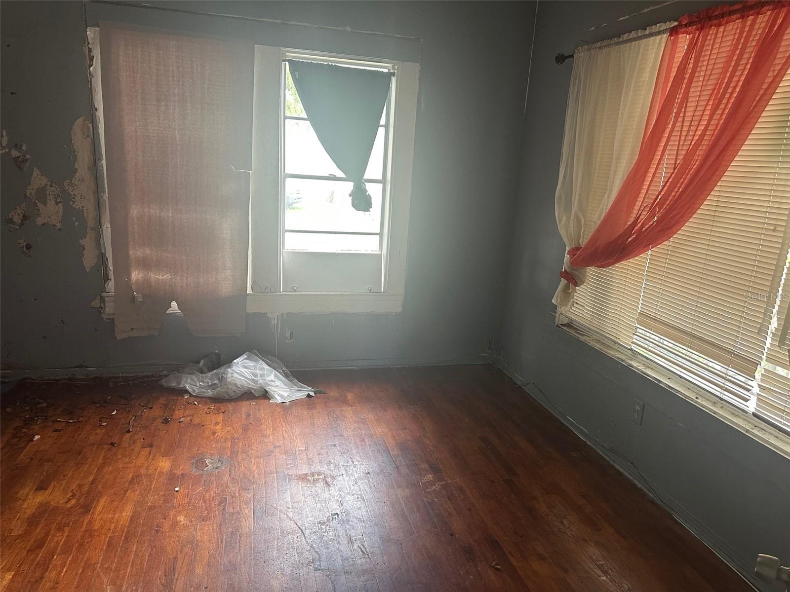 Image 5 of 7 For 3208 15th Street