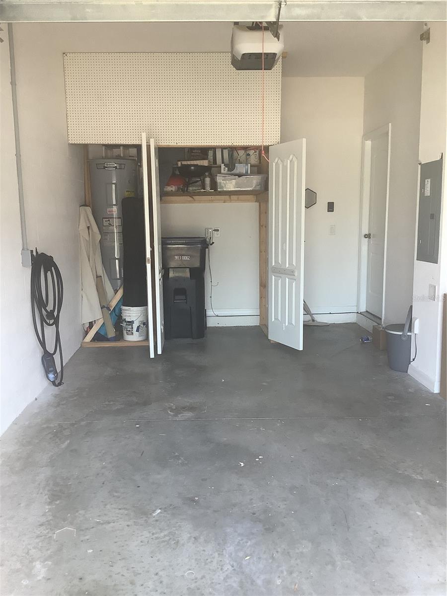 Image 4 of 46 For 2511 Econ Landing Boulevard