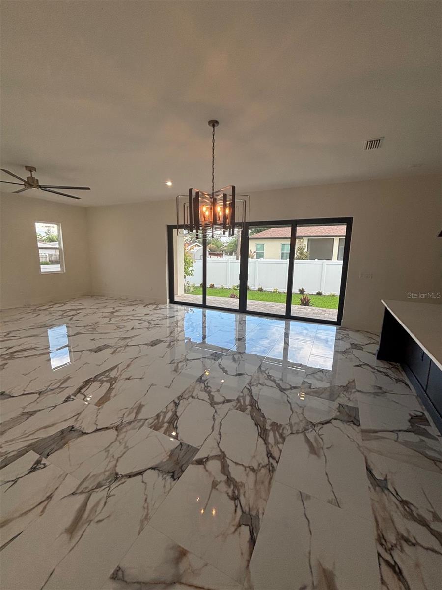 Image 5 of 22 For 2516 Abdella Street