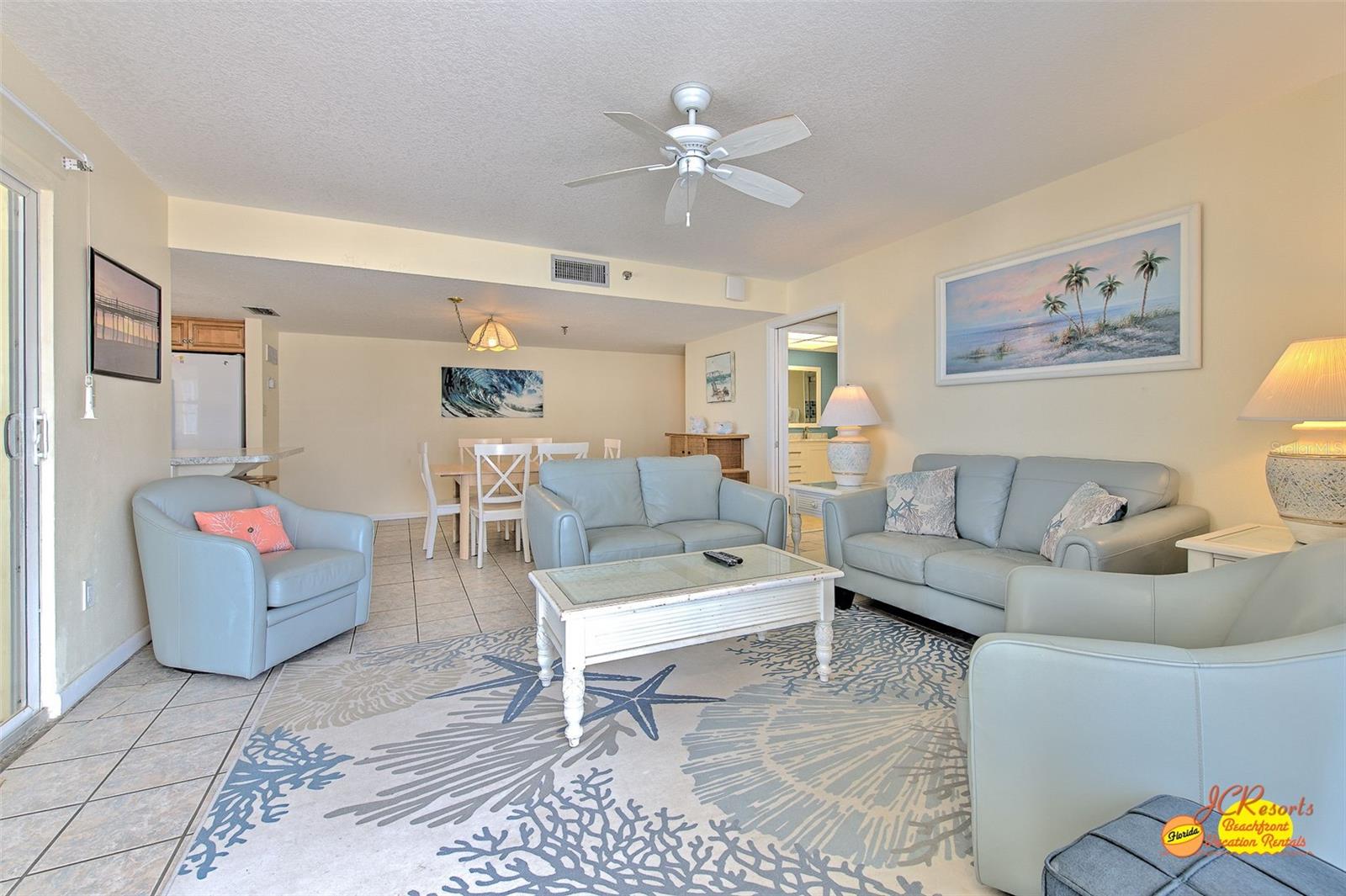 Image 12 of 43 For 17450 Gulf Boulevard 103
