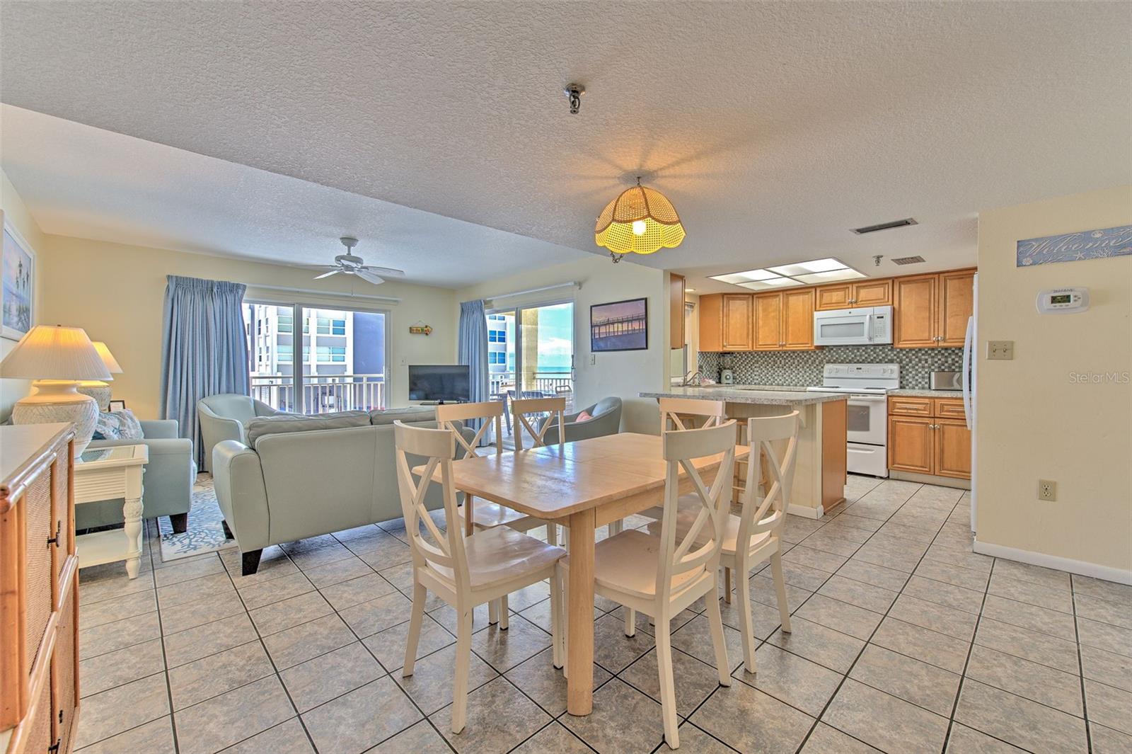 Image 14 of 43 For 17450 Gulf Boulevard 103