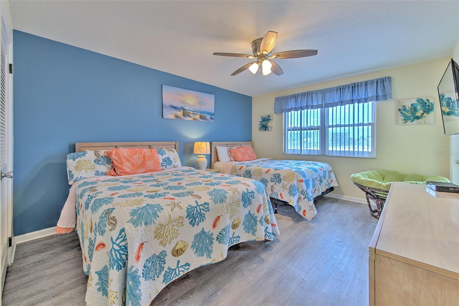 Image 21 of 43 For 17450 Gulf Boulevard 103