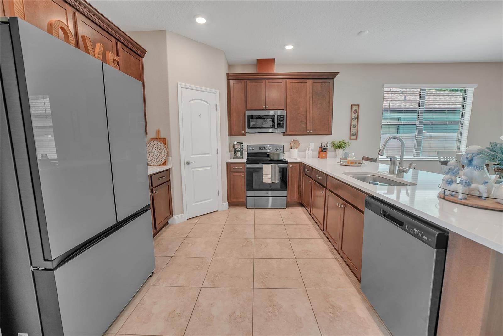 Image 15 of 39 For 12591 Vander Way