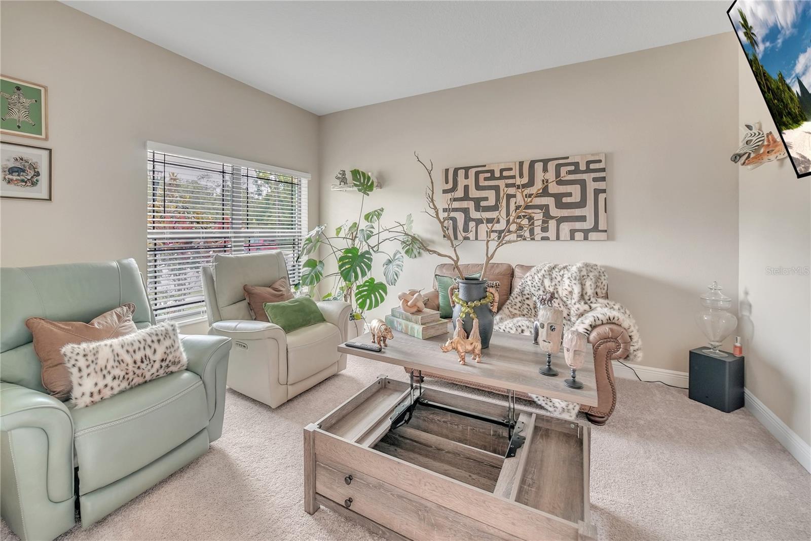 Image 7 of 39 For 12591 Vander Way
