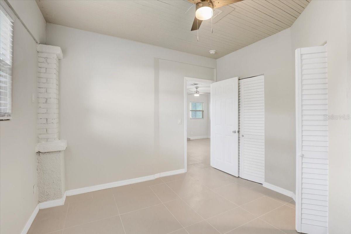 Image 13 of 51 For 3820 8th Street S