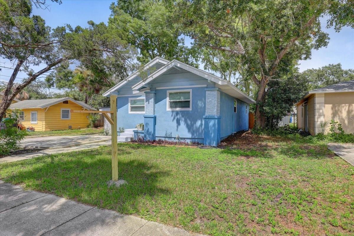 Image 2 of 51 For 3820 8th Street S