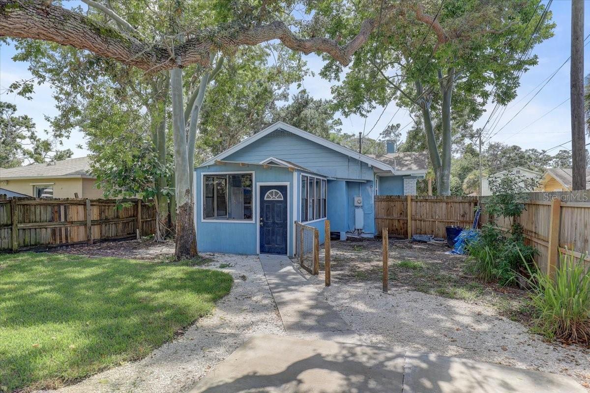 Image 31 of 51 For 3820 8th Street S