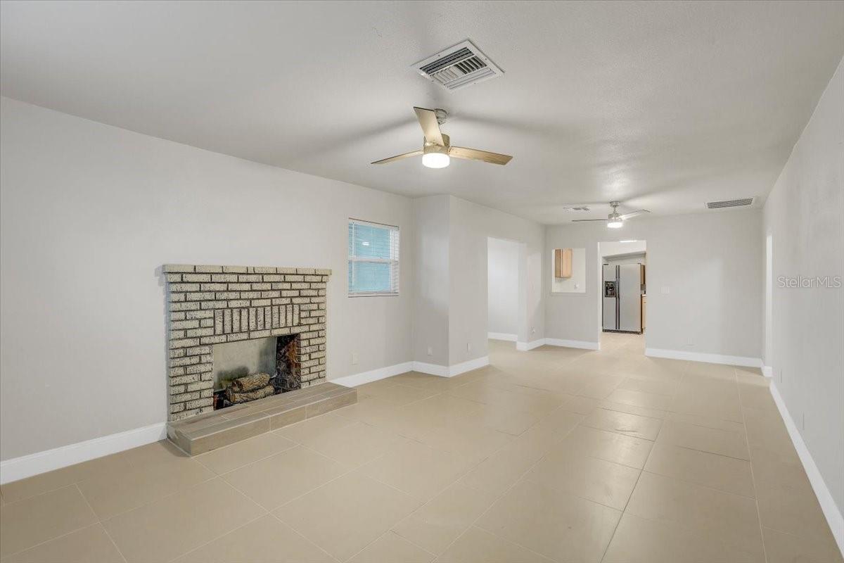 Image 6 of 51 For 3820 8th Street S