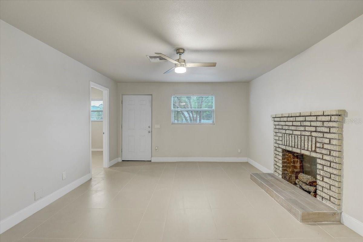 Image 8 of 51 For 3820 8th Street S