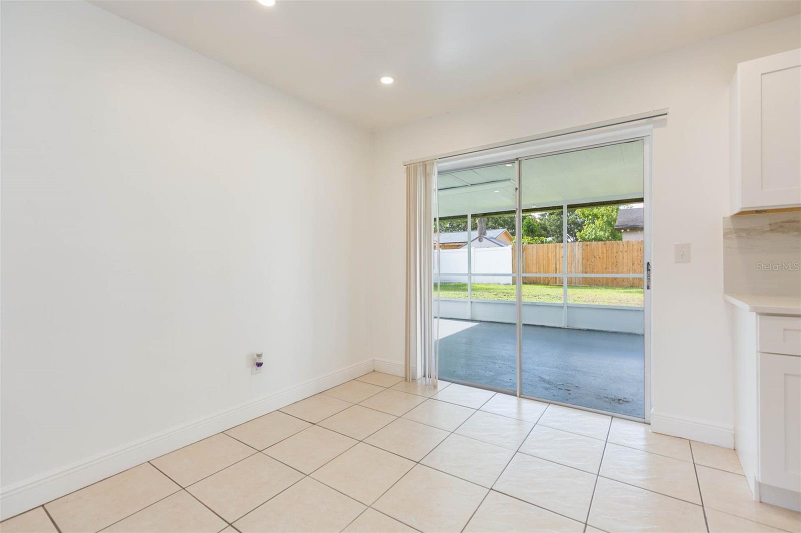 Image 10 of 39 For 5121 Chatsworth Avenue