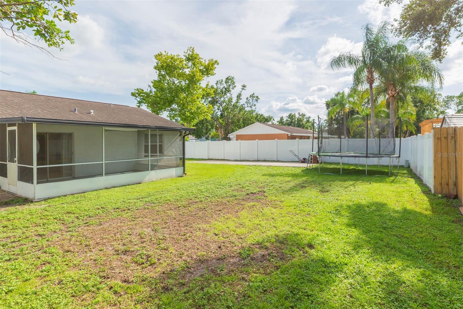 Image 34 of 39 For 5121 Chatsworth Avenue