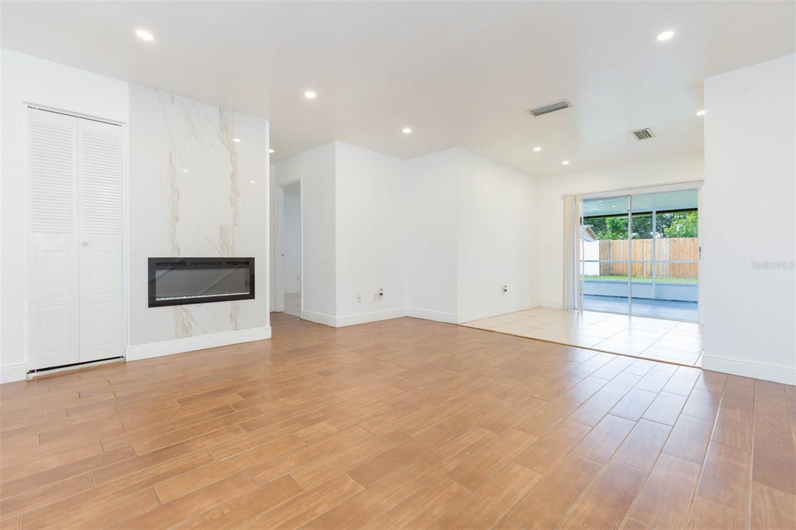 Image 5 of 39 For 5121 Chatsworth Avenue