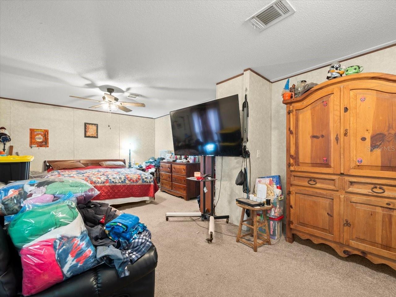 Image 19 of 47 For 9807 Tom Street