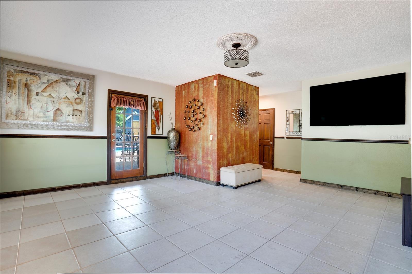 Image 23 of 70 For 7905 Pierce Harwell Road