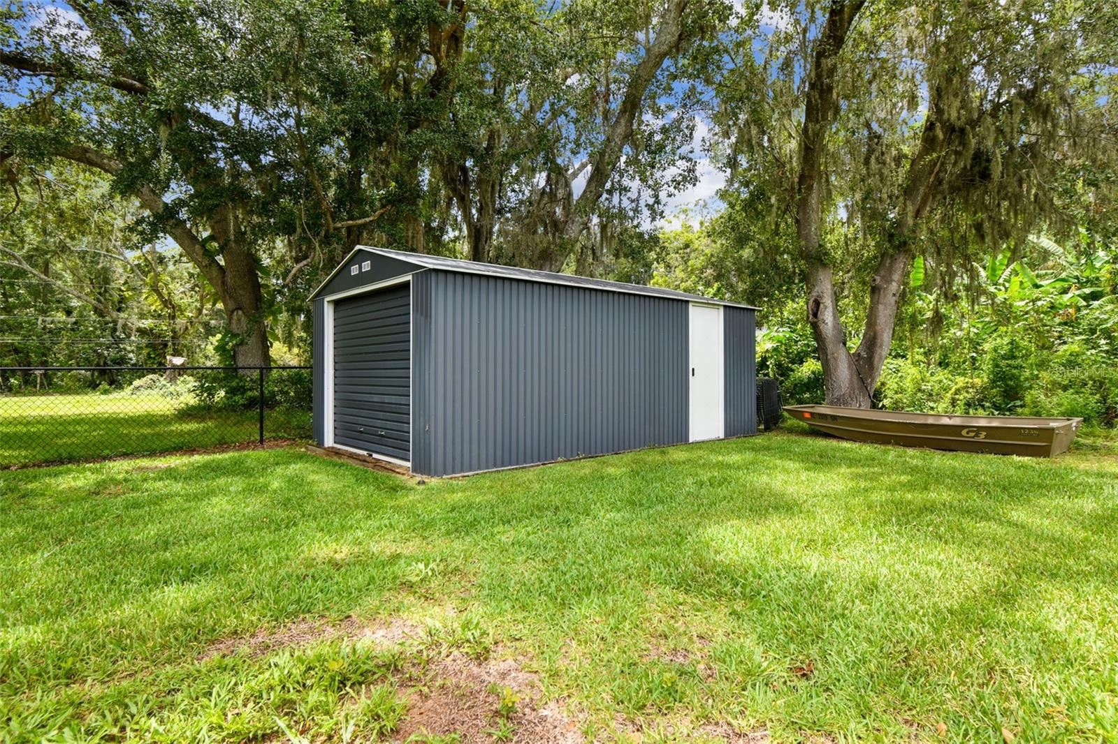Image 61 of 76 For 515 Lutz Lake Fern Road