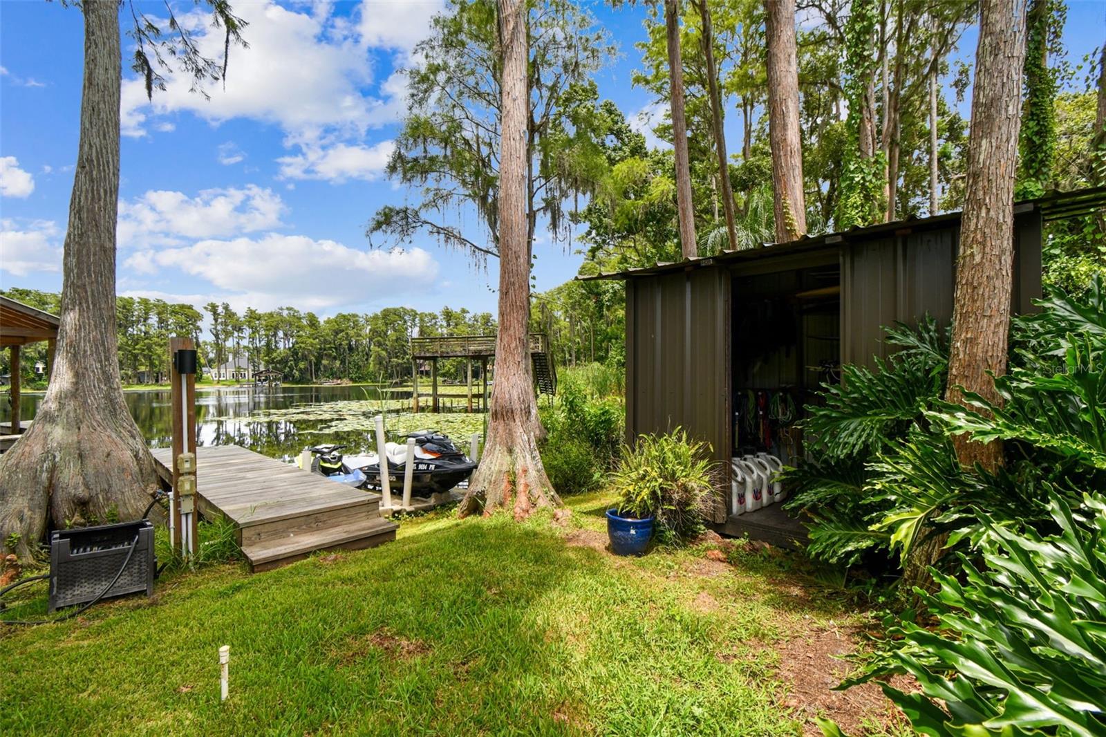 Image 63 of 76 For 515 Lutz Lake Fern Road