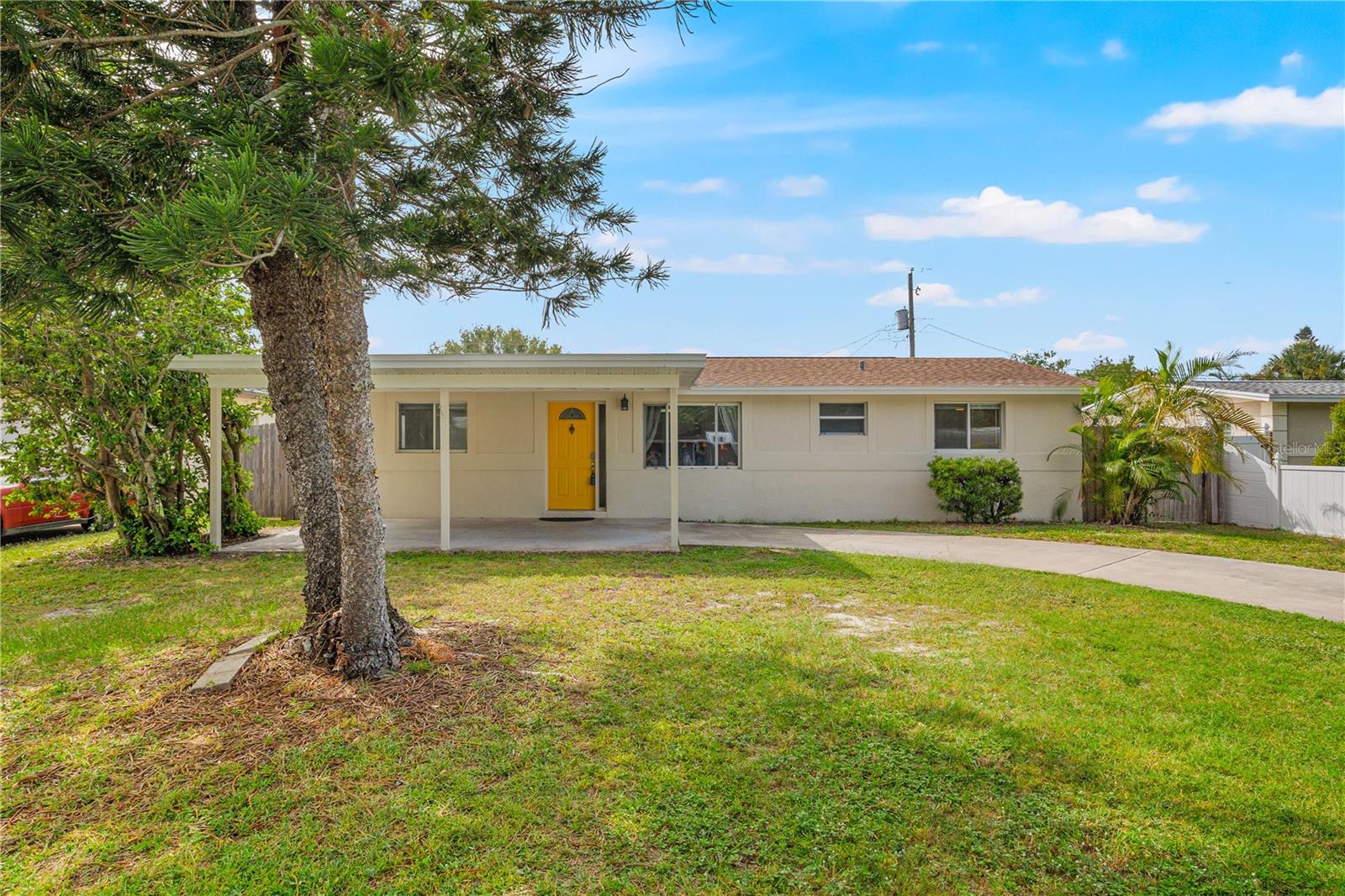 Details for 5624 63rd Street N, ST PETERSBURG, FL 33709