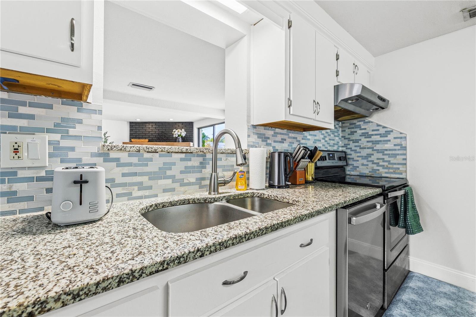 Image 12 of 28 For 5624 63rd Street N