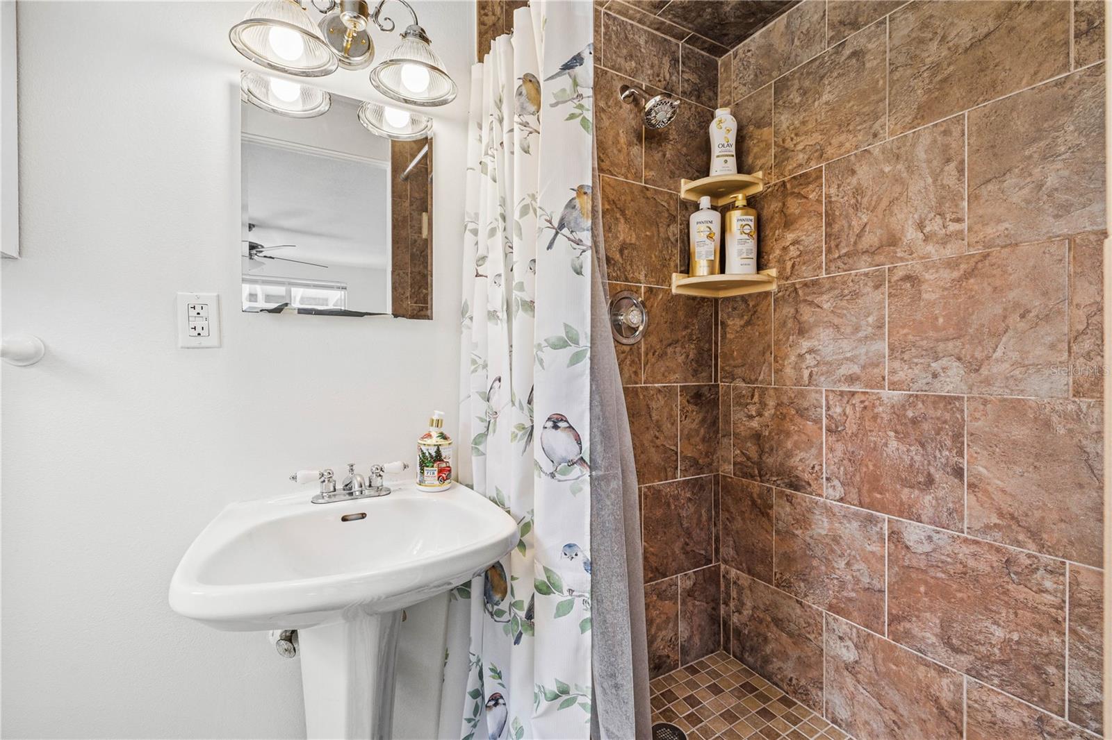 Image 21 of 28 For 5624 63rd Street N