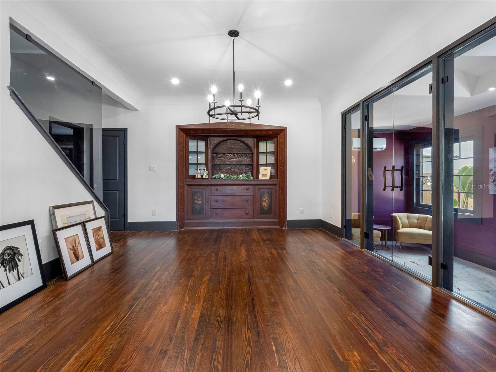 Image 12 of 75 For 1570 48th Avenue N