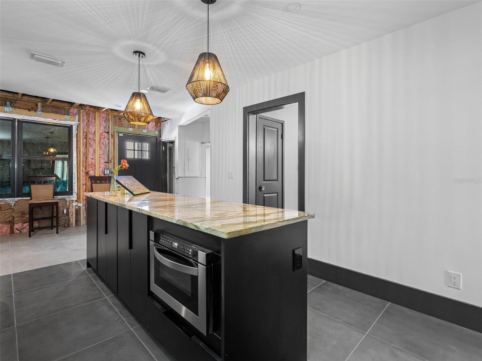 Image 29 of 75 For 1570 48th Avenue N