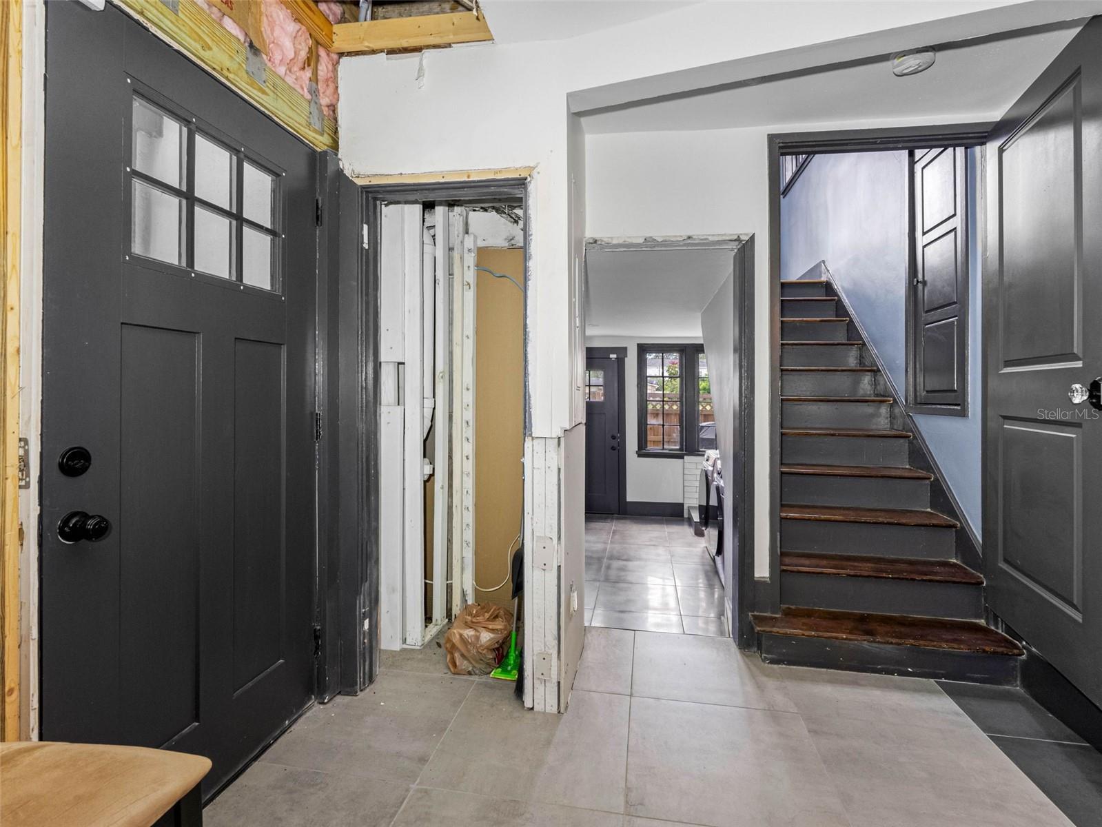 Image 48 of 75 For 1570 48th Avenue N