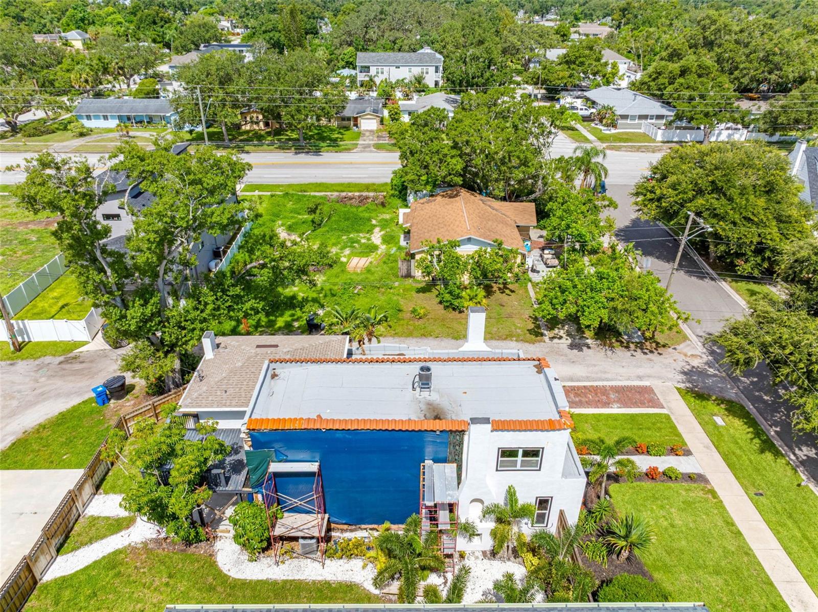 Image 63 of 75 For 1570 48th Avenue N