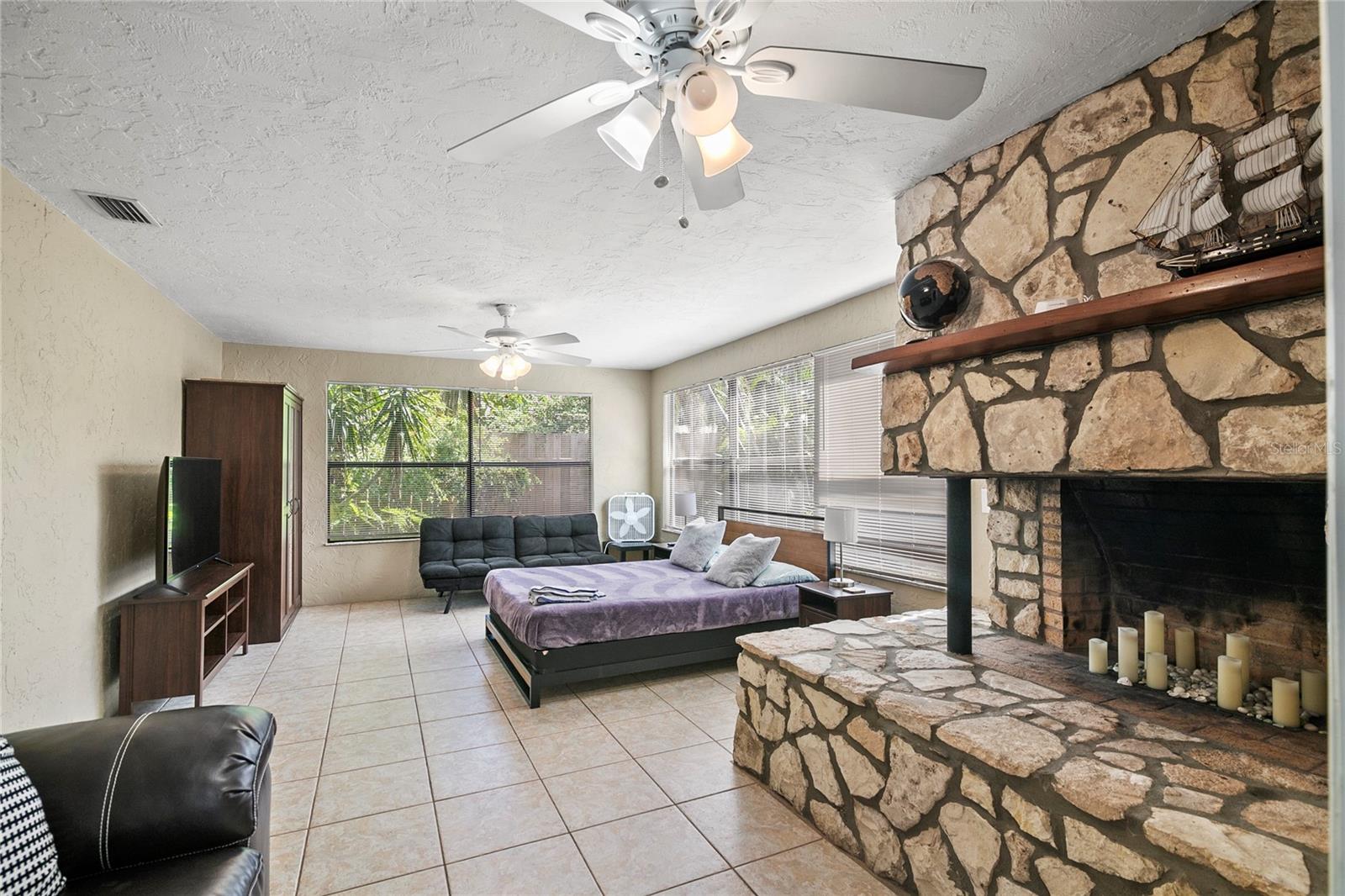 Image 10 of 22 For 6801 34th Avenue W
