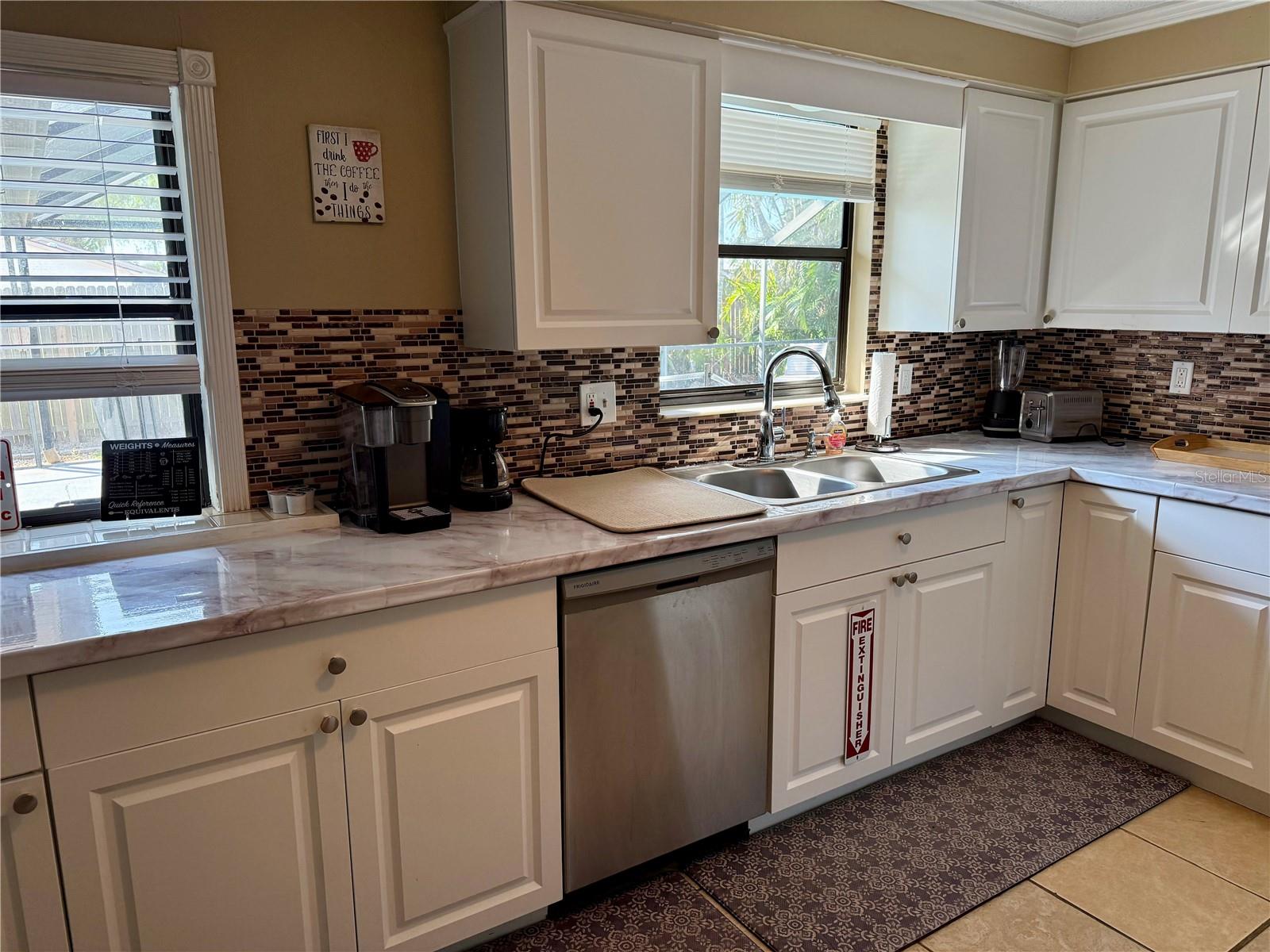 Image 6 of 22 For 6801 34th Avenue W