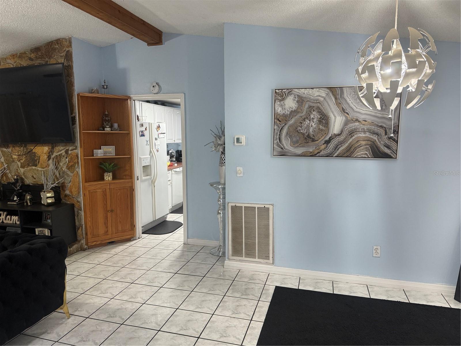 Image 7 of 37 For 9705 Kingsburgh Court