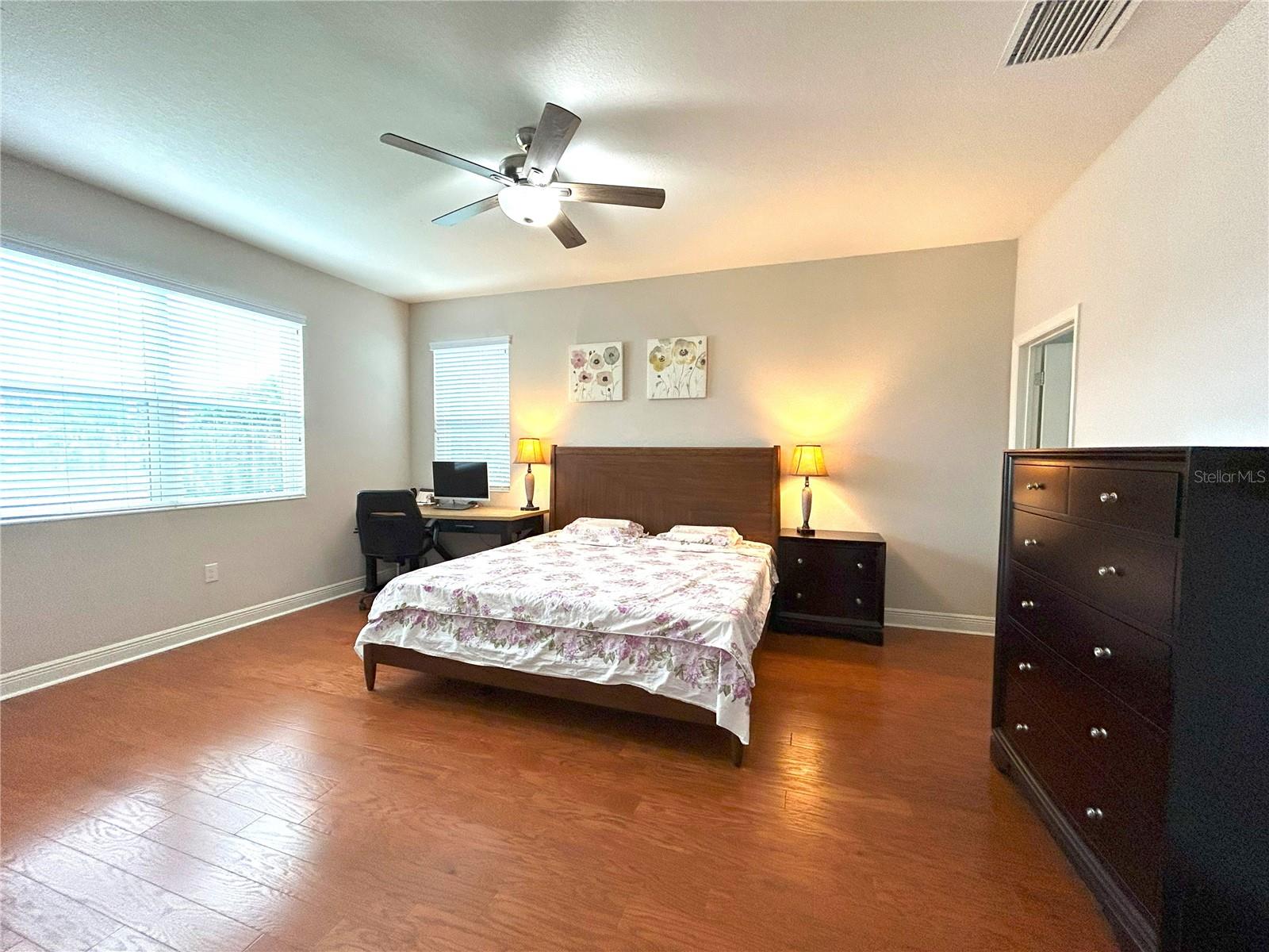 Image 5 of 26 For 12315 Lake Boulevard