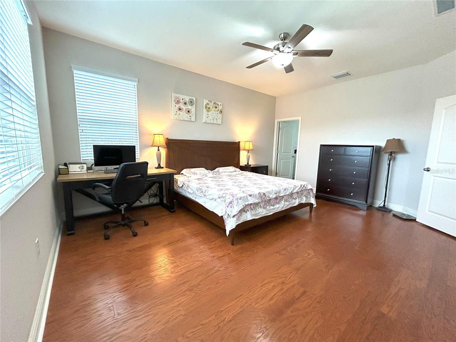 Image 6 of 26 For 12315 Lake Boulevard