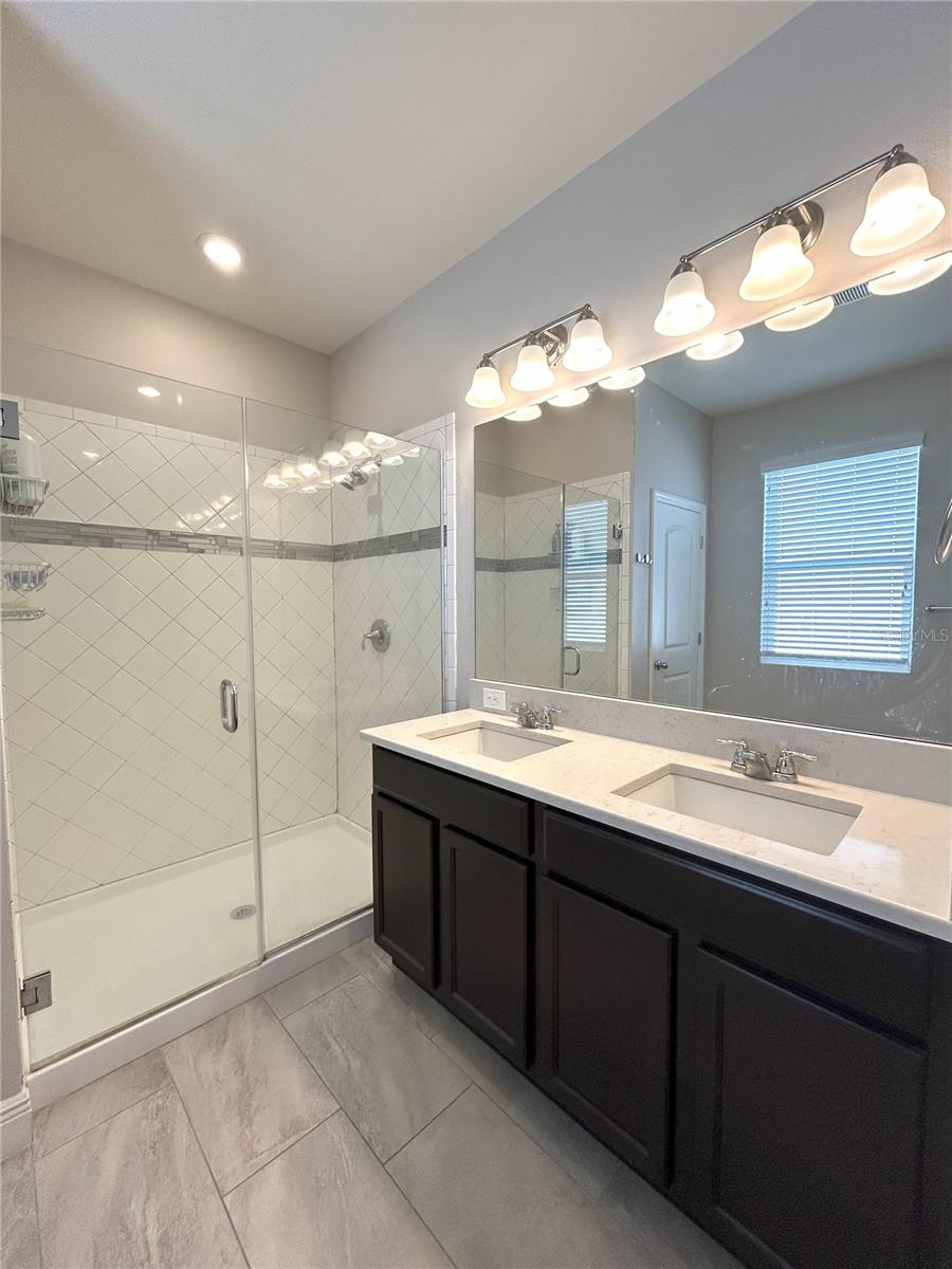 Image 9 of 26 For 12315 Lake Boulevard