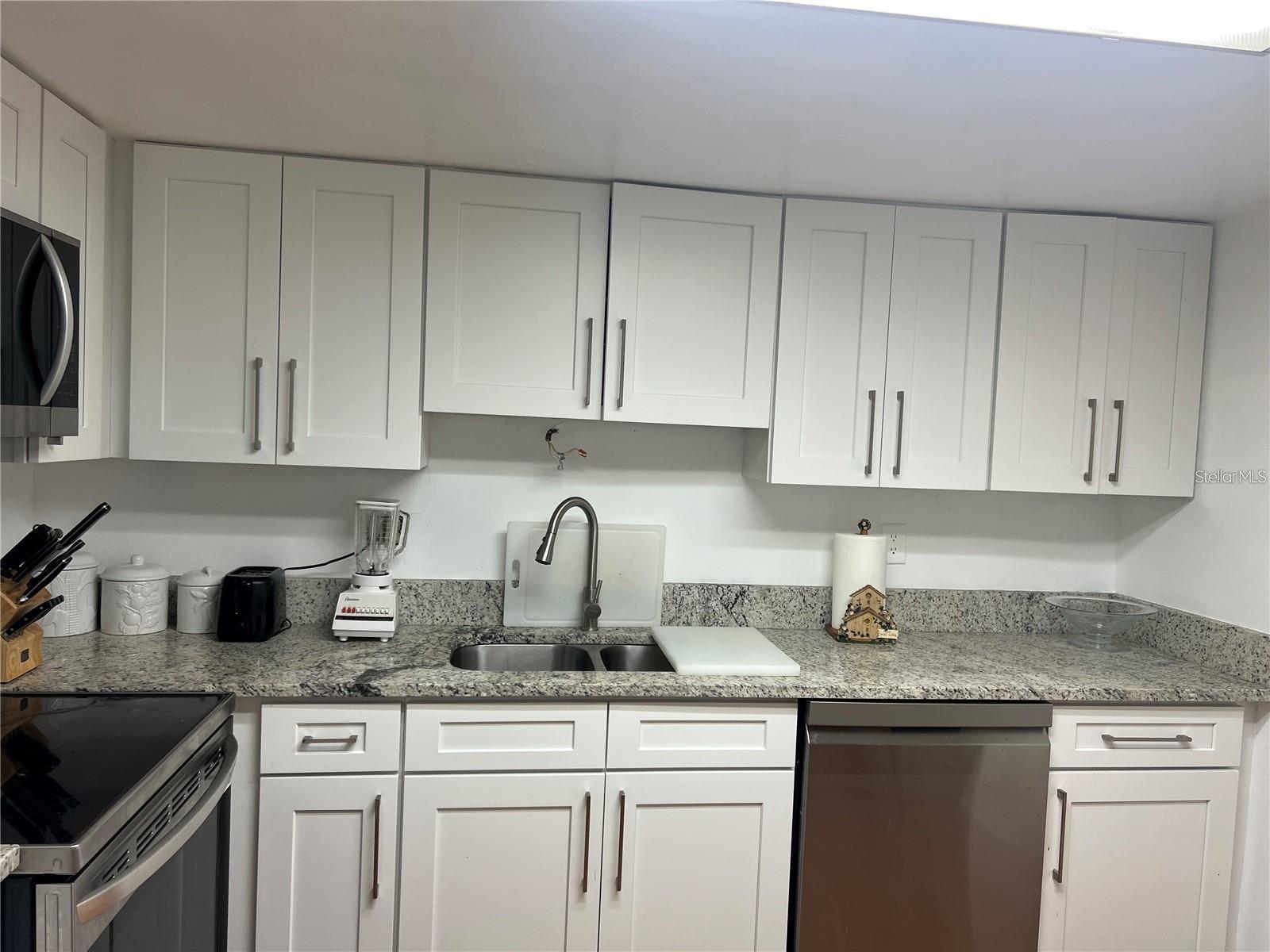 Image 3 of 10 For 7518 Dolonita Drive 7518
