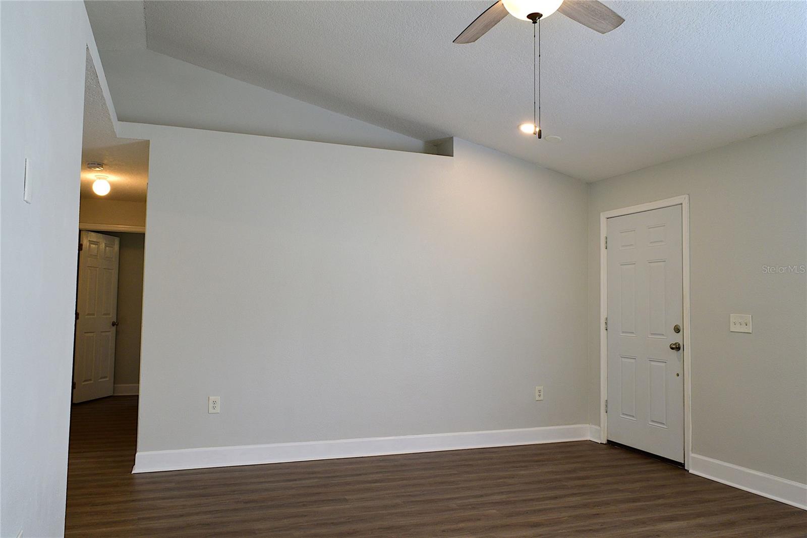 Image 12 of 45 For 1123 Vista Palma Way