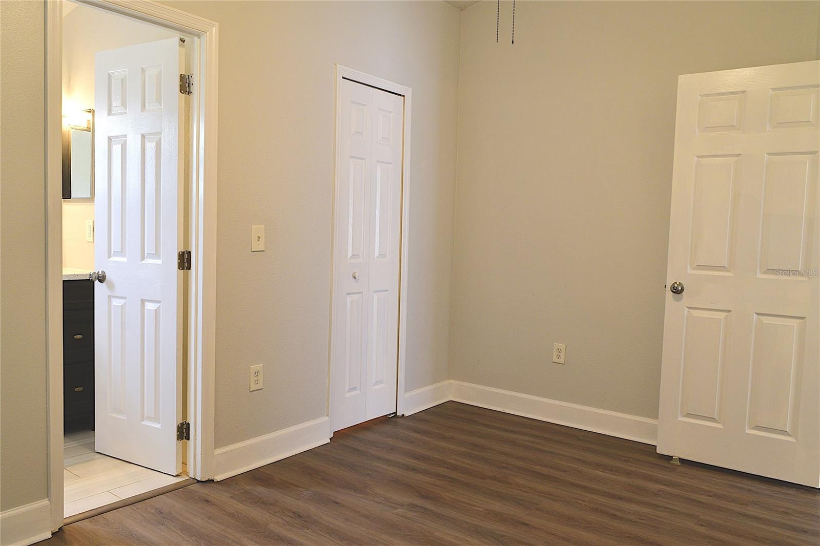 Image 22 of 45 For 1123 Vista Palma Way