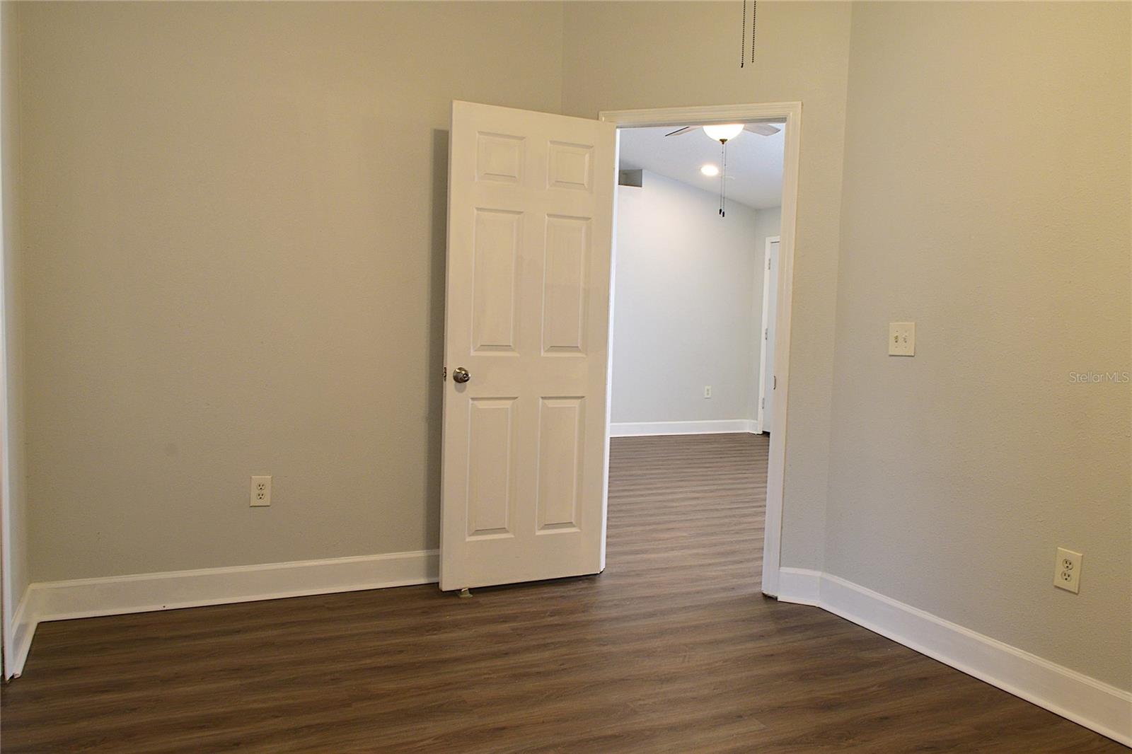 Image 23 of 45 For 1123 Vista Palma Way