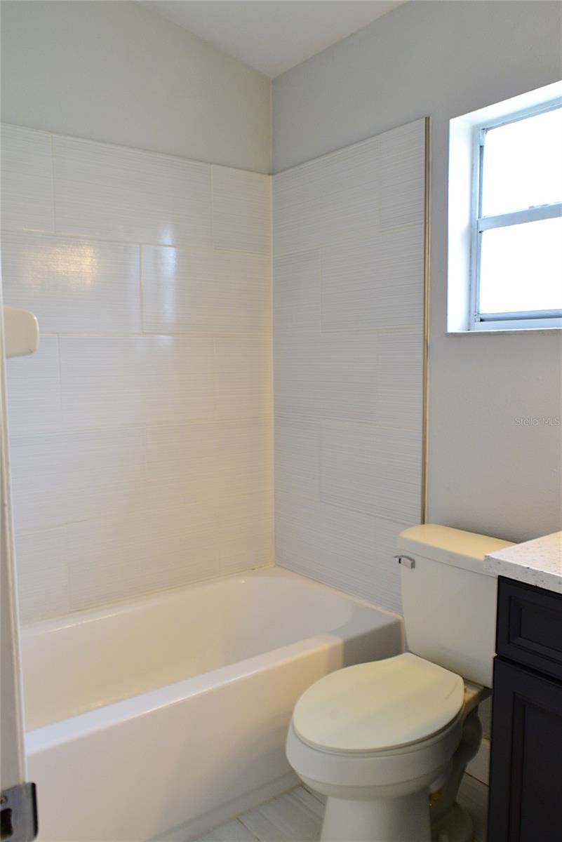 Image 26 of 45 For 1123 Vista Palma Way