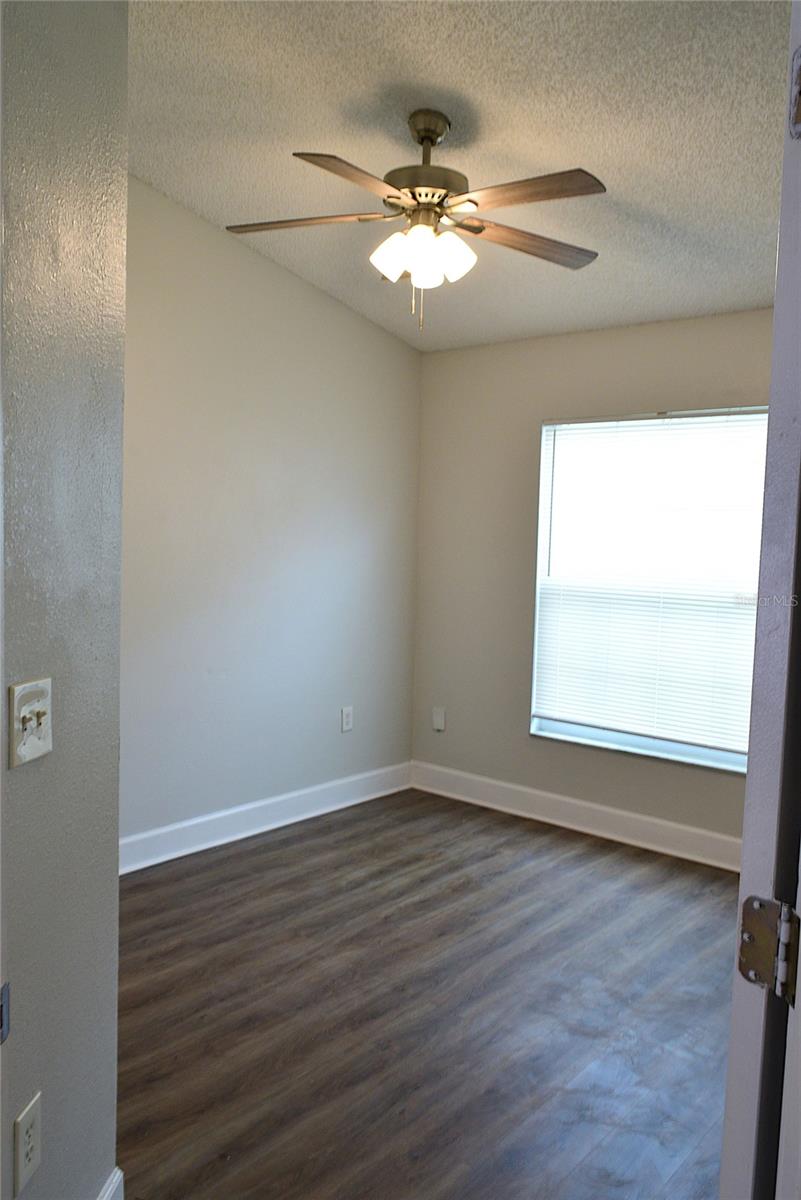 Image 28 of 45 For 1123 Vista Palma Way