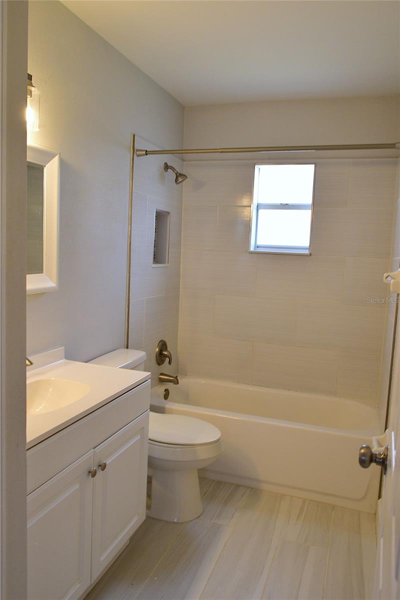 Image 31 of 45 For 1123 Vista Palma Way