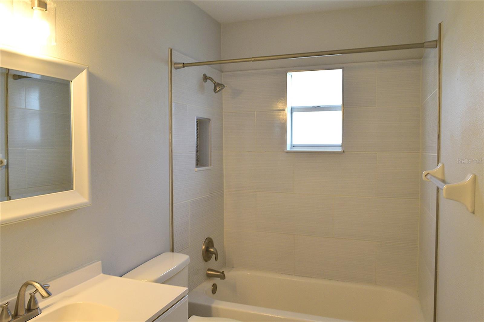 Image 32 of 45 For 1123 Vista Palma Way