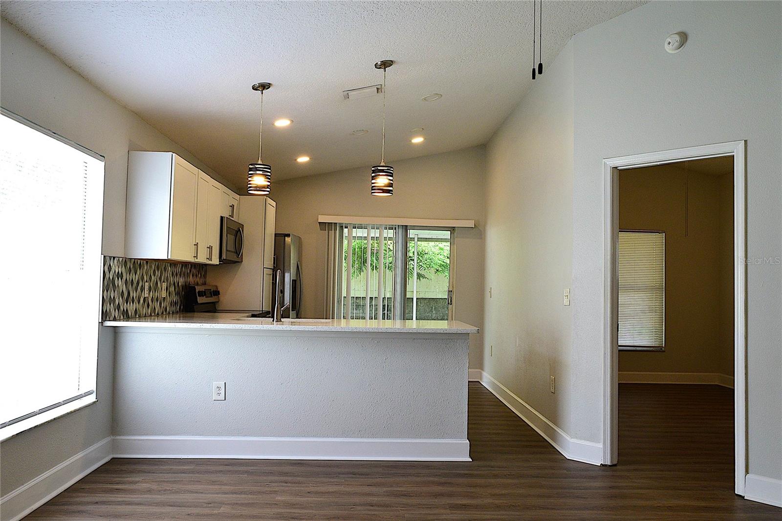 Image 8 of 45 For 1123 Vista Palma Way