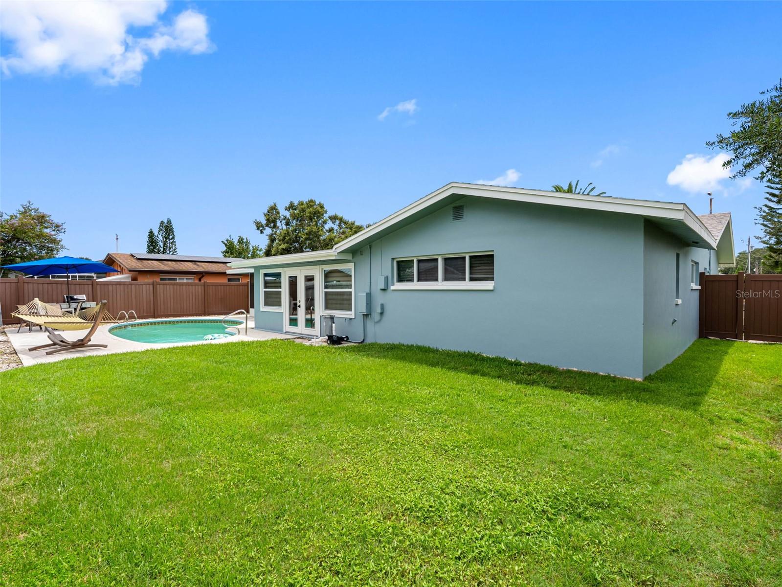 Image 6 of 69 For 1855 Yale Drive