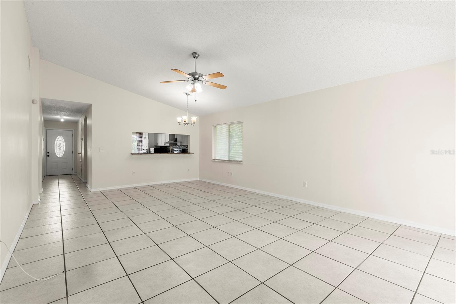 Image 14 of 25 For 10439 Isleworth Avenue