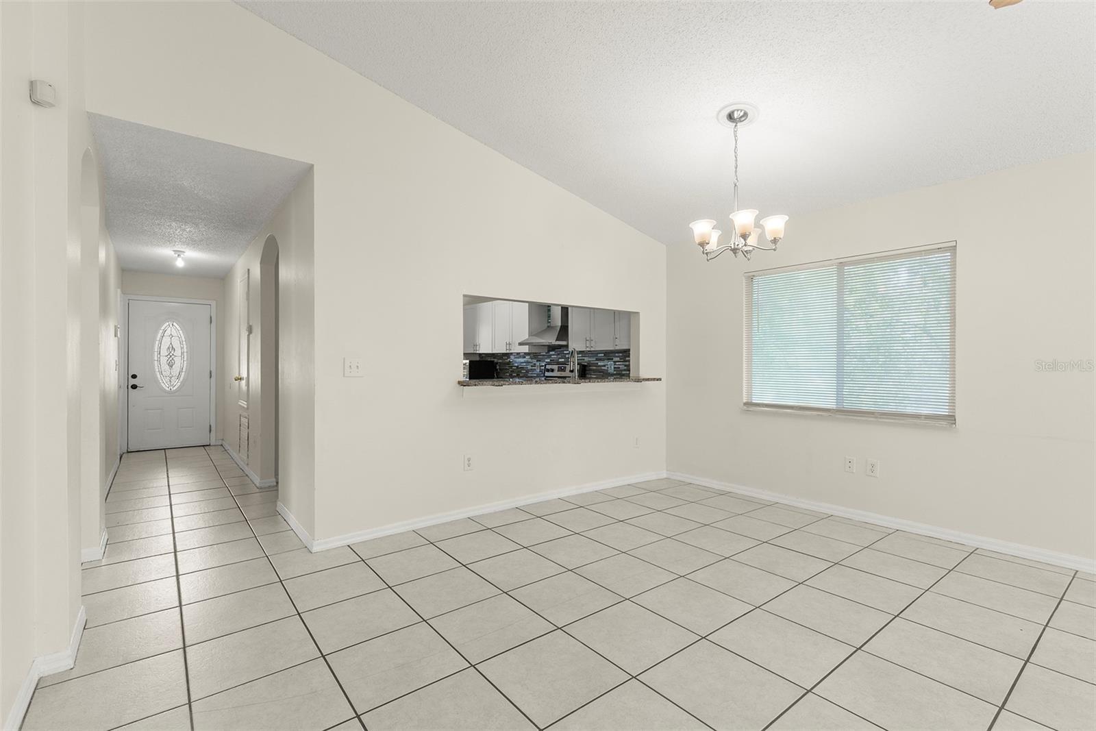Image 3 of 25 For 10439 Isleworth Avenue