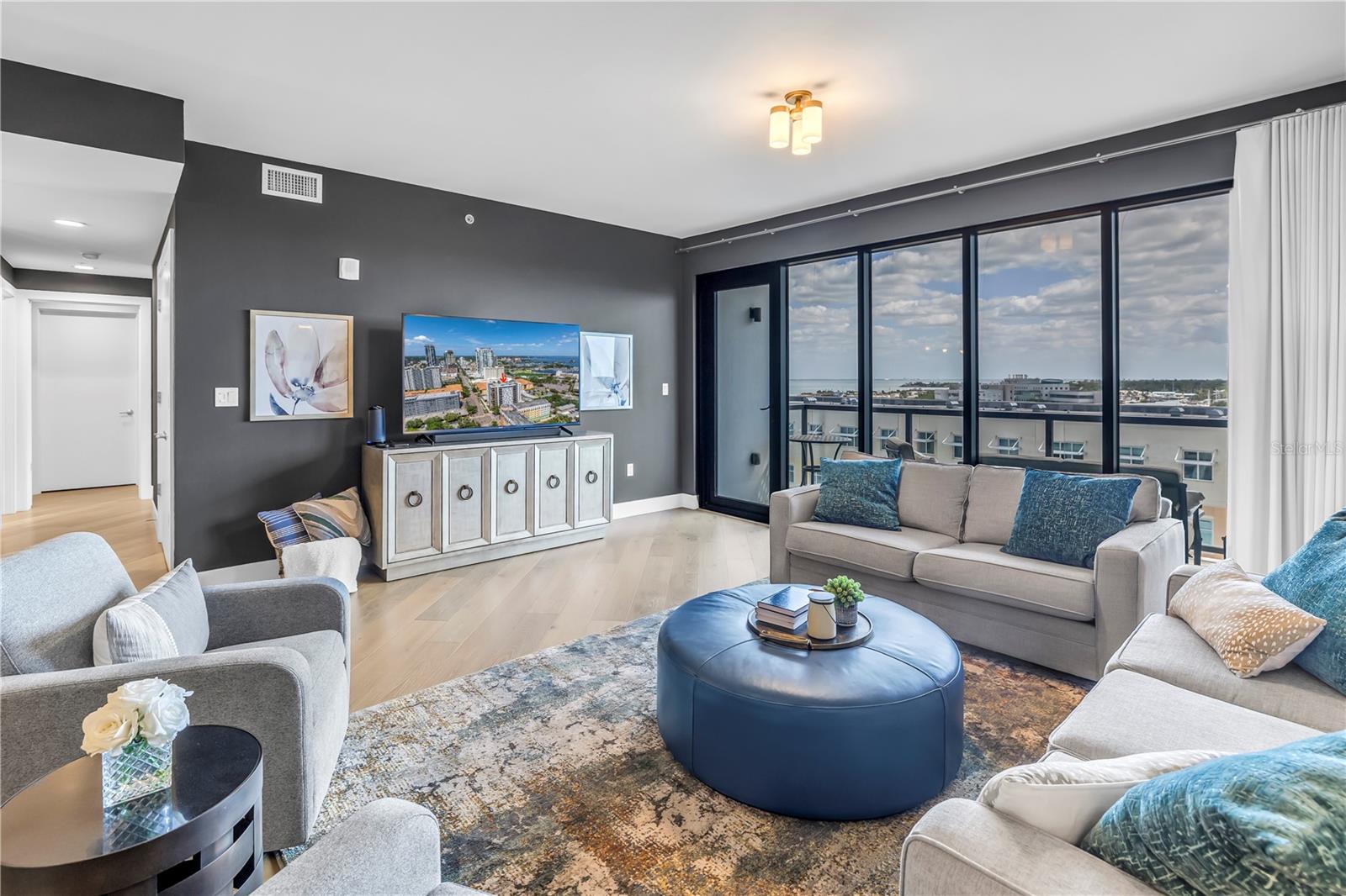 Image 6 of 45 For 199 Dali Boulevard 902