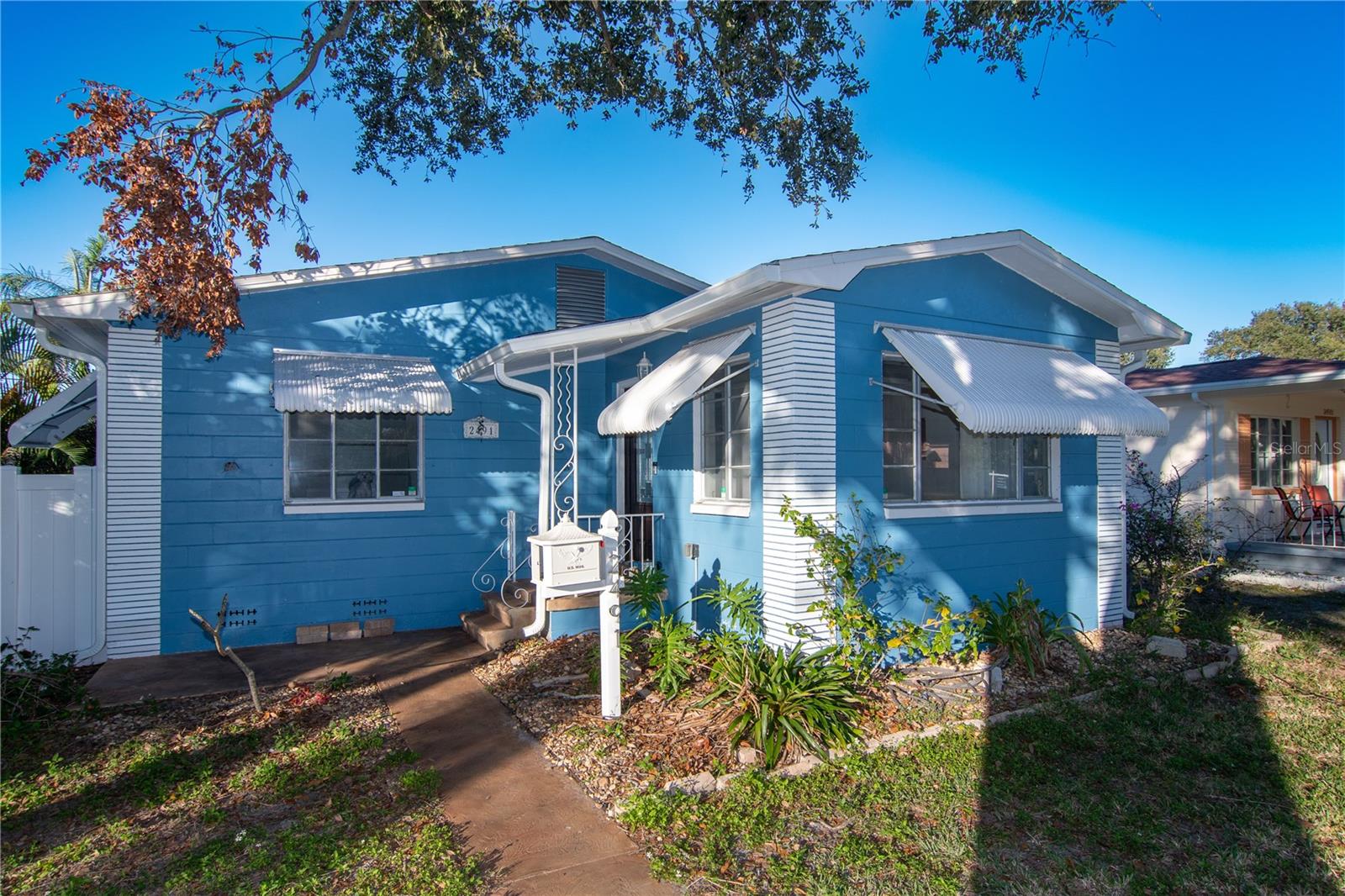 Details for 2491 35th Avenue N, ST PETERSBURG, FL 33713